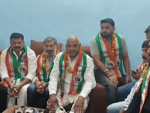 सैल्यूट तिरंगा का 9 वां स्थापना दिवस मनाया:ब्रजपाल तेवतिया बोले- युवा शक्ति को संगठन से जोड़कर राष्ट्रहित में आगे बढ़ाया जाएगा