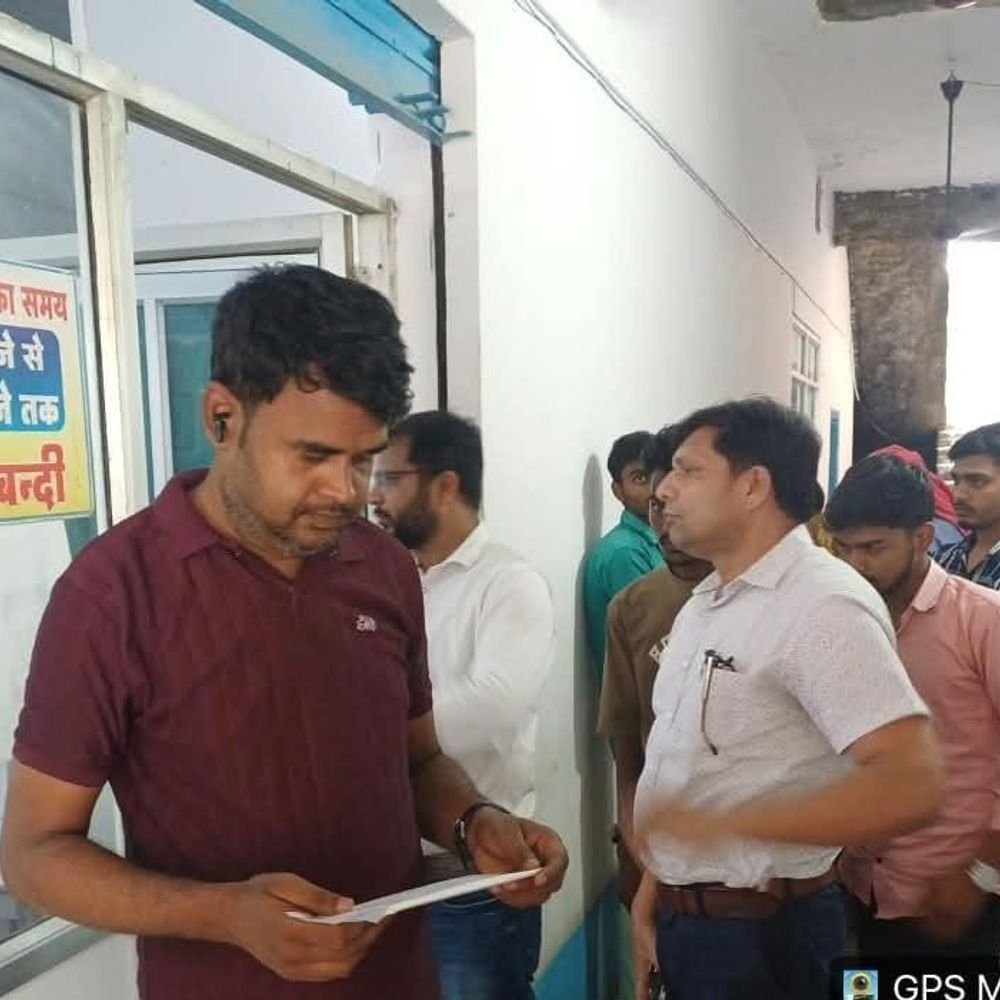 आजमगढ़ में बिना रजिस्ट्रेशन चल रहा चाइल्ड केयर सेंटर सील:4 बेड का NICU मिला, 2 बच्चे भर्ती थे; दूसरे अस्पताल में शिफ्ट कराया