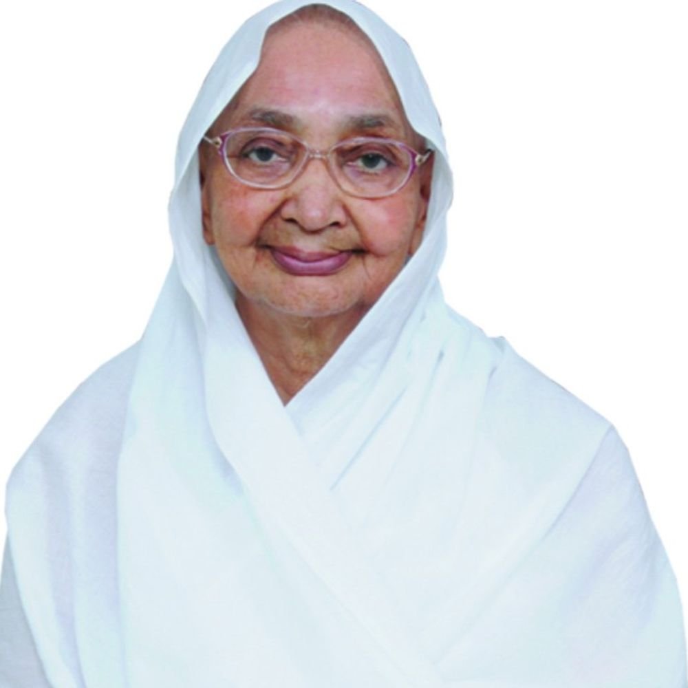जाने कौन हैं जैन धर्म की सर्वोच्च साध्वी ज्ञानमती माता:500 ग्रंथों की रचना की, पूरे देश में जैन तीर्थों का कायाकल्य कराया