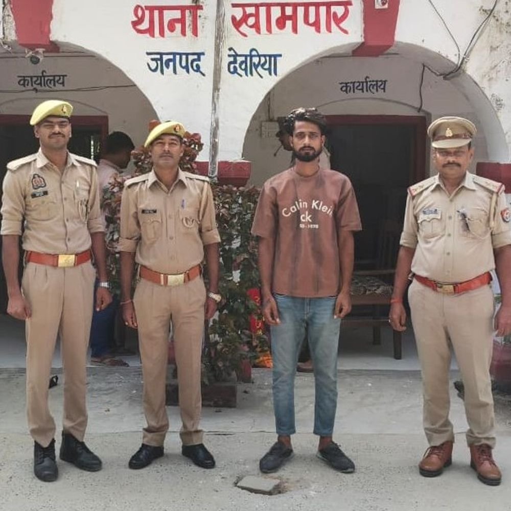 शादी का झांसा देकर दुष्कर्म का आरोपी गिरफ्तार:देवरिया में पुलिस ने पकड़ा, मारपीट कर धमकी भी दी थी
