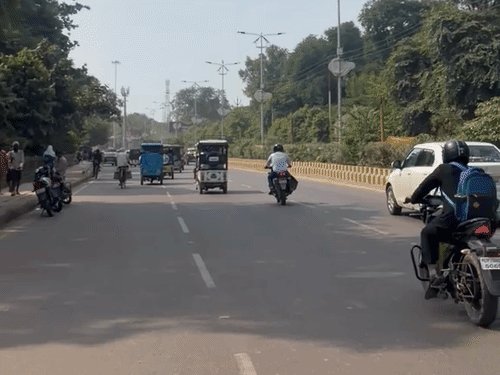 प्रयागराज में गुलाबी-ठंड ने दी दस्तक, रात में ठंड बढ़ी:दिन में धूप, शाम होते ही गिर रहा तापमान; अगले सप्ताह बारिश के आसार, वायरल बुखार के मरीज बढ़े