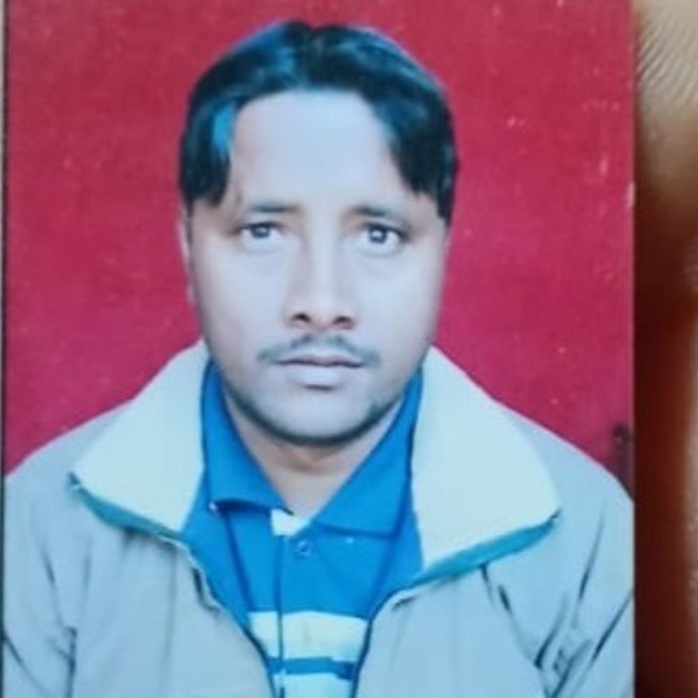 फर्रुखाबाद में युवक की संदिग्ध परिस्थितियों में मौत:पत्नी ने पड़ोसी पर गला दबाकर हत्या का लगाया आरोप, परिजनों में शोक का माहौल