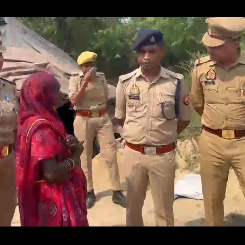 फतेहाबाद में पुलिस की पहल:एसीपी ने उसे राशन, फल-सब्जियां और घरेलू उपयोग का सामान दिया