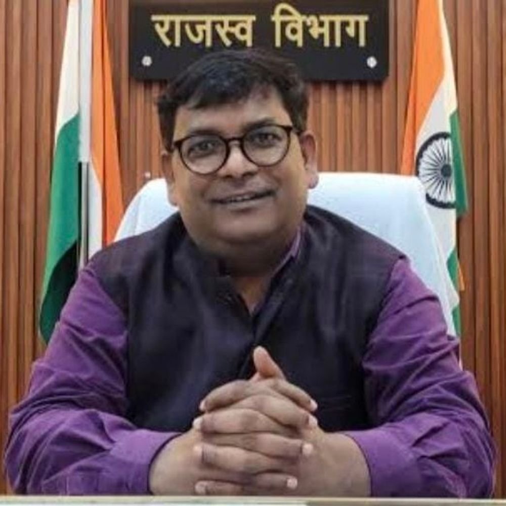 ADM वित्त अनिरुद्ध प्रताप सिंह का 3 महीने में ट्रांसफर:कृषि उत्पादन मंडी परिषद के उपनिदेशक बने, आजमगढ़ के ADM मुजफ्फरनगर आएंगे