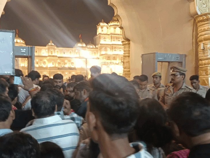 जनकपुरी महोत्सव में अव्यवस्था, पासधारकों की भी मुश्किल से एंट्री:स्टॉल्स संचालक हो रहे परेशान, बोले-लॉस हो रहा, कई स्टॉल्स रह गई खाली