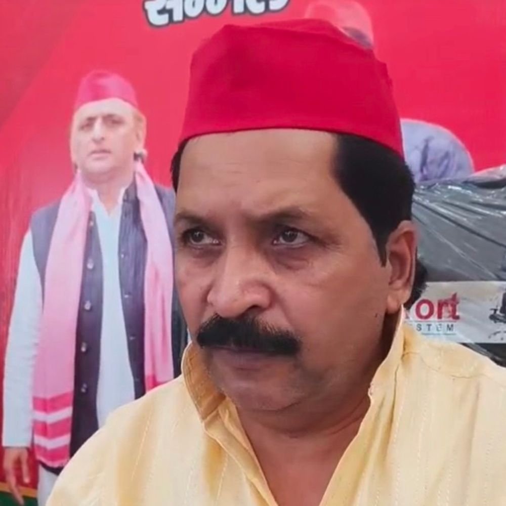 सपा जिलाध्यक्ष बोले- ओवैसी विपक्षी वोटों को नुकसान पहुंचाते हैं:संभल में असगर अली अंसारी ने कहा- यूपी में भाजपा को सिर्फ सपा दे रही टक्कर