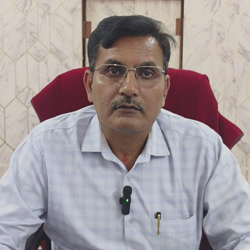 मऊ के अमिला में 31 अक्टूबर को रोजगार मेला:3,200 पदों पर होगा चयन, 12 से 14 कंपनियां लेंगी हिस्सा