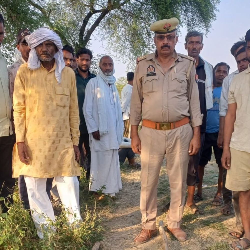 करंट की चपेट में आने से युवक की मौत:झांसी में पानी लगाते समय हुआ हादसा, परिजनों में शोक का माहौल
