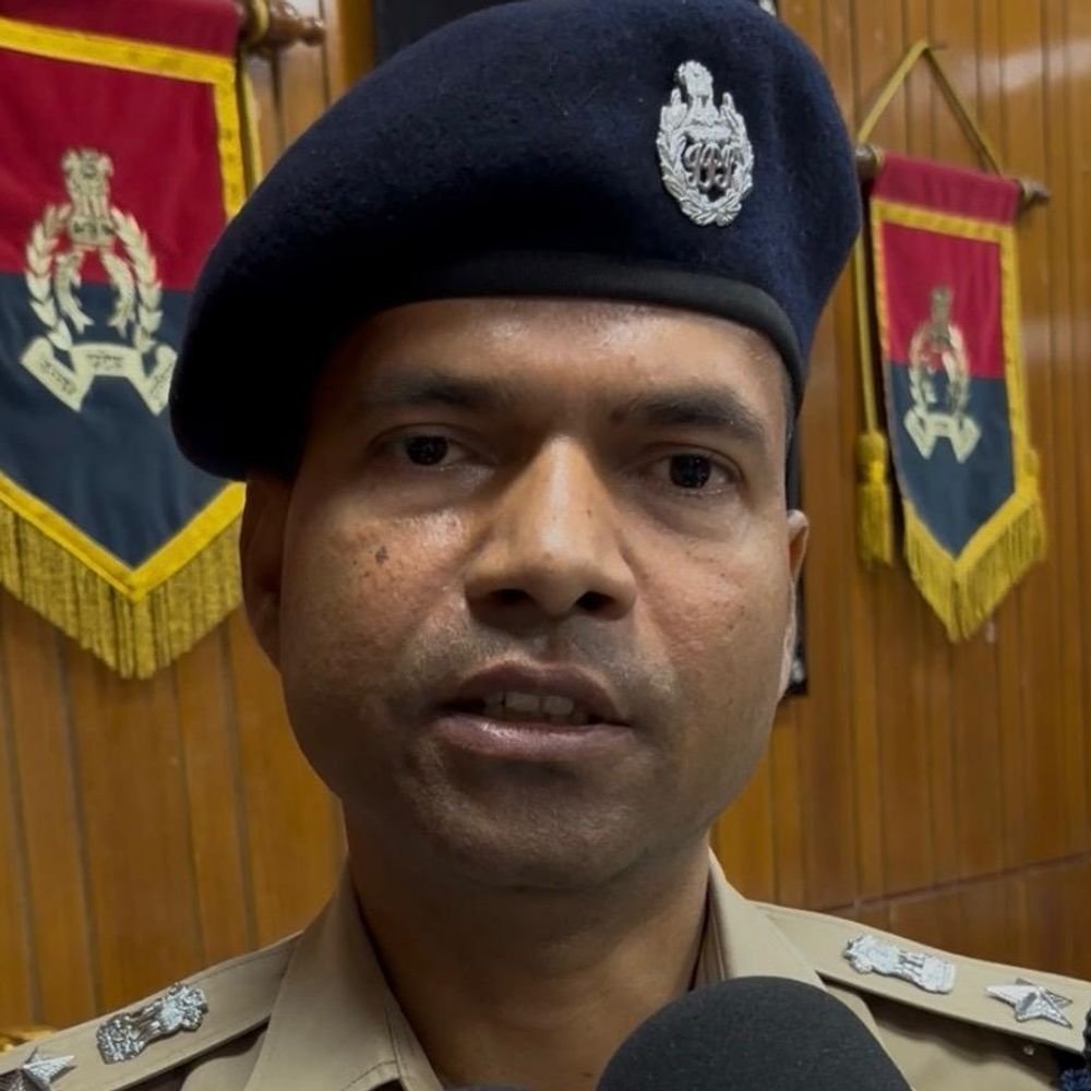 लखनऊ में डीसीपी सेंट्रल व थाना प्रभारी पर हुई कार्रवाई:10 दिन 10 टीमें खाक छानती रही...श्रद्धा मीडिया के सामने आई, पुलिस नेपाल में छिपने का दावा करती रह गई