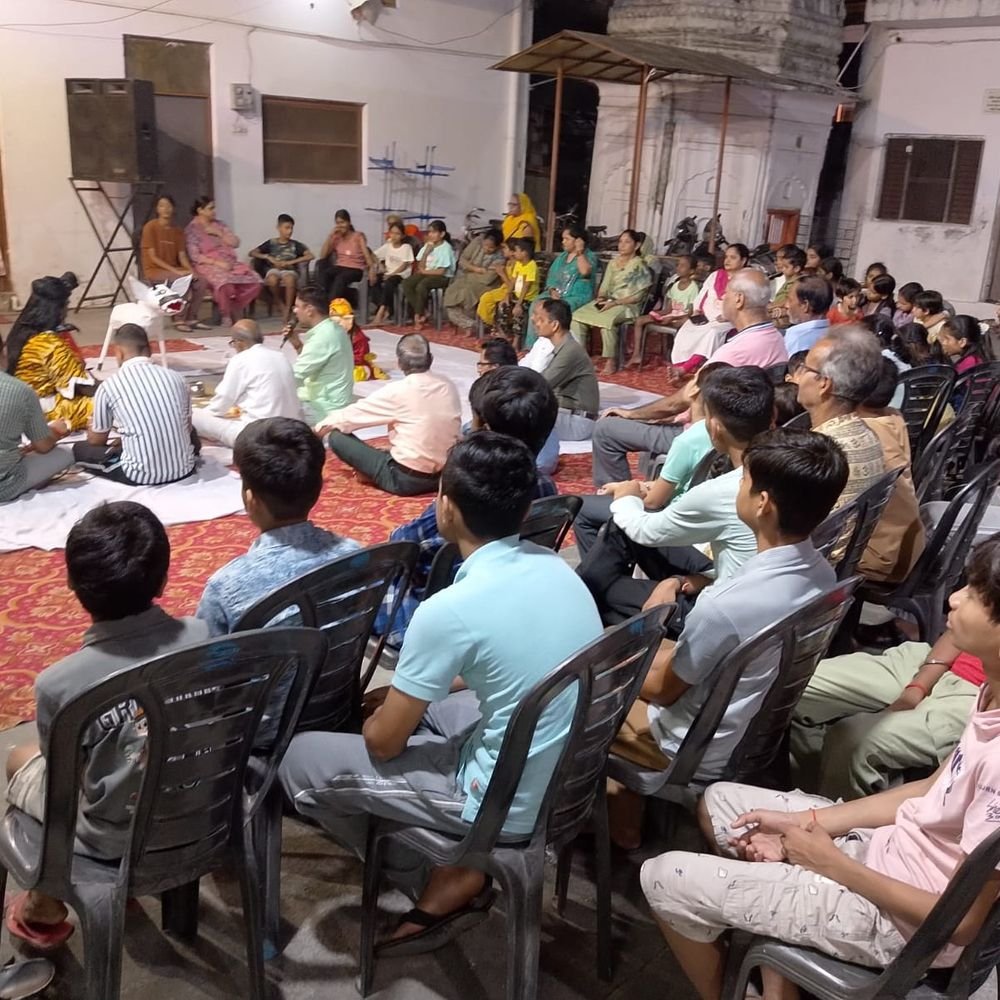 पीलीभीत में रामलीला महोत्सव आयोजित:गणेश पूजन संग हुआ शिव विवाह, प्रभु अवतरण पर झूमे सभी श्रद्धालु