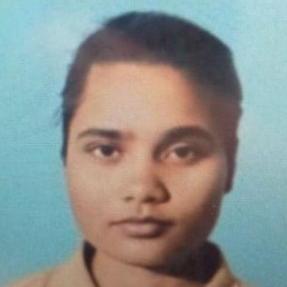 बीएससी छात्रा की संदिग्ध मौत, अज्ञात उकसाने का केस:देवरिया पुलिस मोबाइल की कॉल डिटेल खंगाल रही, बिसरा जांच को भेजा