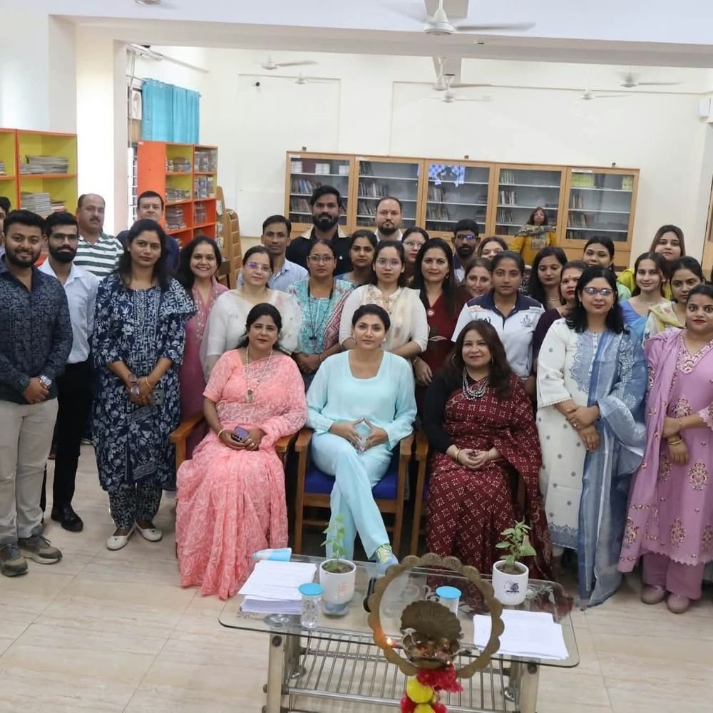 गाजियाबाद में कार्यशाला:खेलों से बच्चों में अनुशासन, नेतृत्व की भावना विकसित करने पर चर्चा
