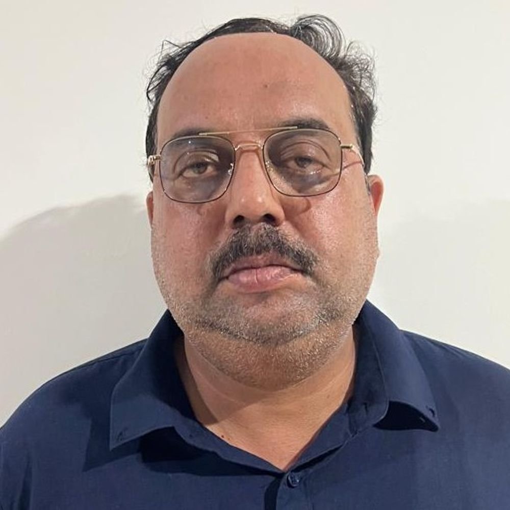 लखनऊ में एसटीएफ की बड़ी कार्रवाई:प्रतिबंधित कफ सिरप के अवैध कारोबार का मास्टरमाइंड भूपिंदर सिंह चौहान गिरफ्तार