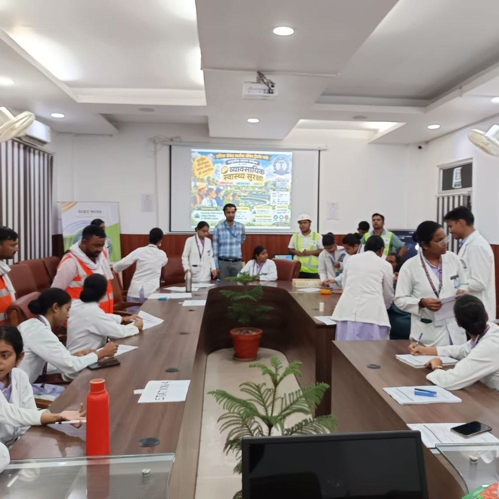 एसटीपी कर्मचारियों के लिए स्वास्थ्य शिविर:100 से अधिक सफाई मित्रों और कर्मचारियों का हुआ स्वास्थ्य परीक्षण