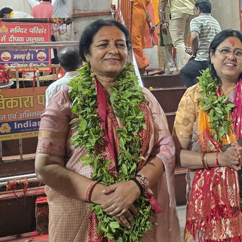 मेधा कुलकर्णी ने हिंदू राष्ट्र बनने की कामना की:माता विंध्यवासिनी से यूपी में बड़ी जीत मांगी, महिला आरक्षण पर कांग्रेस-सपा को घेरा