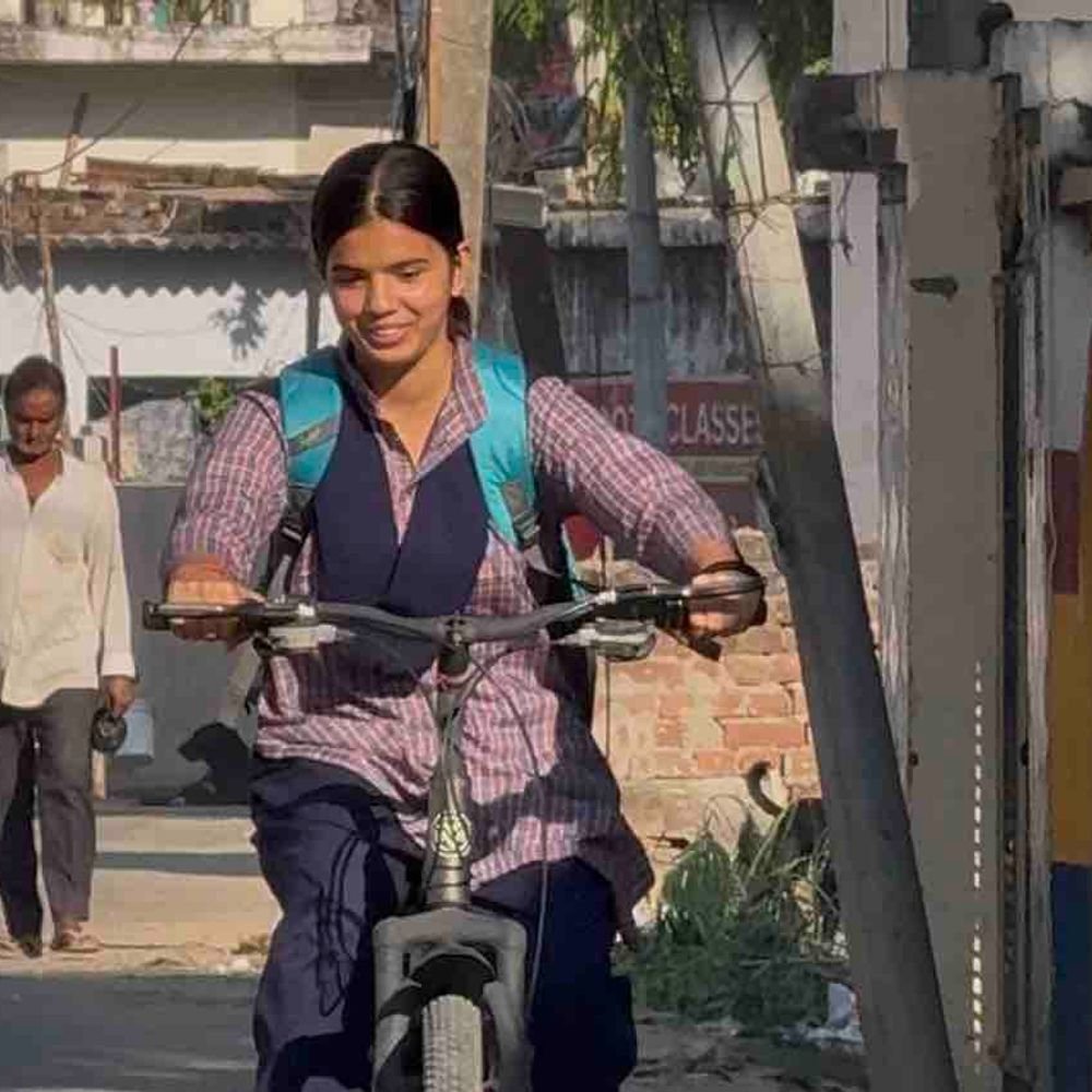 गोरखपुर में चक्रवाती तूफान का असर दिखेगा:तेज हवाओं के साथ बारिश के आसार, तापमान में भी गिरावट आएगी