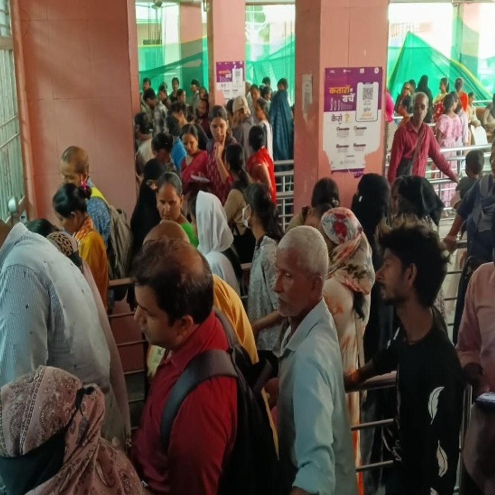 मेडिकल संस्थानों की OPD में डेढ़ गुना पहुंचे मरीज:लखनऊ में 3 दिन बाद खुले अस्पताल, KGMU में 8 हजार से ज्यादा मरीज पहुंचे