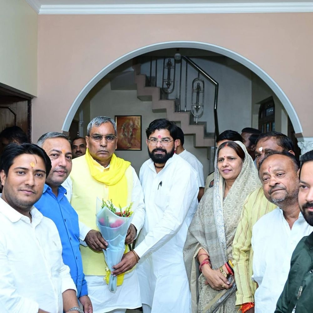 राहुल गांधी को बहू तो मिली नहीं, बहुमत कैसे मिलेगा:हापुड़ में ओपी राजभर बोले- अखिलेश यादव बुझे हुए कारतूस हैं