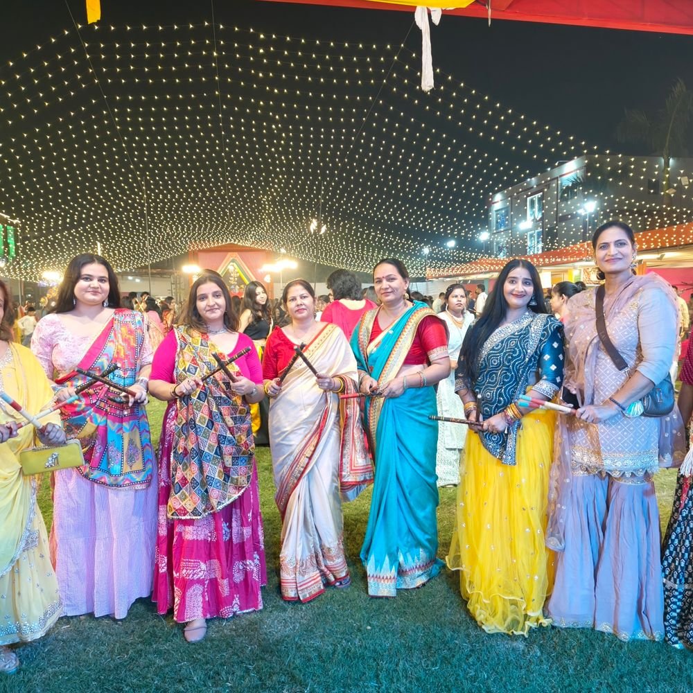 शामली में लायंस क्लब के डांडिया रास में झूमे शहरवासी:क्लब के रजत उत्सव पर दो दिन चला आयोजन, आधी रात तक रहा उल्लास
