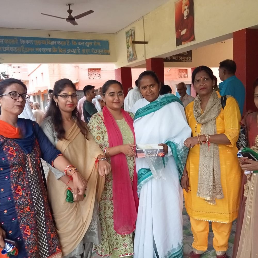 भाजपा ने मोक्षिका शर्मा को बनाया महिला मोर्चा जिलाध्यक्ष:संभल में RSS में काम किया, पेशे से एडवोकेड