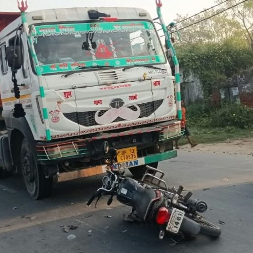 आजमगढ़ के युवक की जौनपुर में मौत:काम की तलाश में गया था, ट्रक ने रौंदा