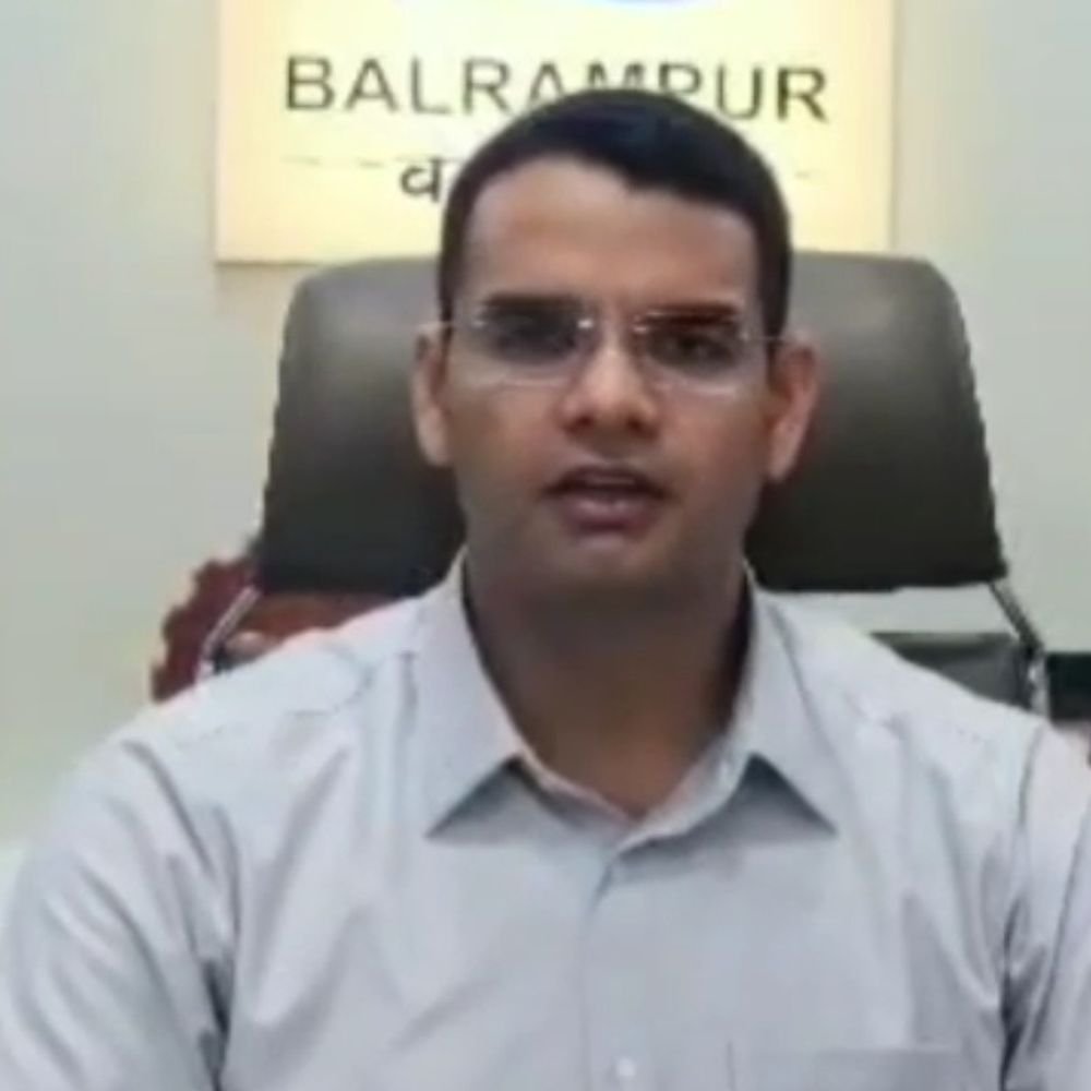 अर्नब चक्रवात से 29-30 अक्टूबर को आंधी-बारिश की चेतावनी:बलरामपुर में डीएम ने लोगों से सतर्क रहने, सुरक्षा उपाय अपनाने की अपील की