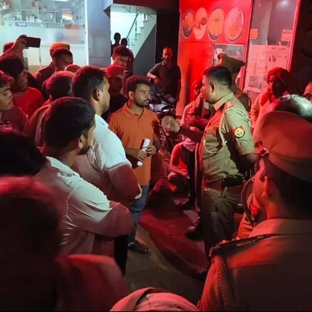 सोनभद्र में महिला की मौत के मामले में जांच-समिति गठित:स्वास्थ्य विभाग ने 4 सदस्यीय समिति को सौंपी जांच, रिपोर्ट के आधार पर होगी कार्रवाई