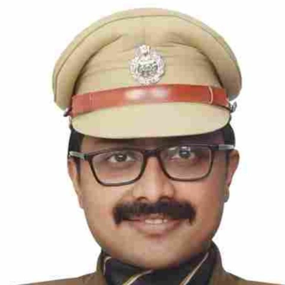 सलेमपुर में दशहरा पर 19 अक्टूबर से ट्रैफिक डायवर्जन:कई रास्तों पर वाहनों की नो एंट्री, 23 अक्टूबर तक रहेगी व्यवस्था