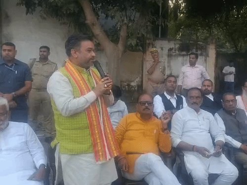 स्वतंत्रदेव बोले- MLC चुनाव 2027 का सेमीफाइनल:प्रयागराज पहुंचकर मतदाता सम्मेलन की सफलता के लिए झोंकी ताकत
