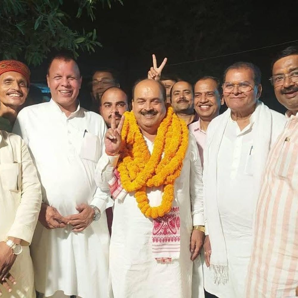 ध्रुव कुमार त्रिपाठी शिक्षक सीट से निर्वाचित:भाजपा नेताओं ने गोरखपुर विश्वविद्यालय पहुंचकर दी बधाई, कार्यकर्ताओं में जुटे