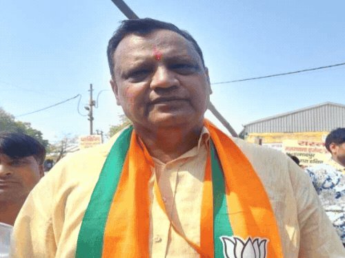 भाजपा सांसद-विधायक समर्थकों में विवाद:सोशल मीडिया पर पोस्ट के बाद आए आमने-सामने, दोनों पक्षो ने कराई एफआईआर