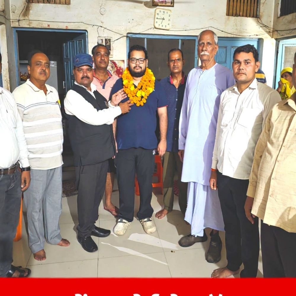 हरदोई के डॉक्टर शुभम की सफलता:NEET-PG में पाई 3195वीं रैंक; आवास पर जश्न, लोगों ने खिलाई मिठाई