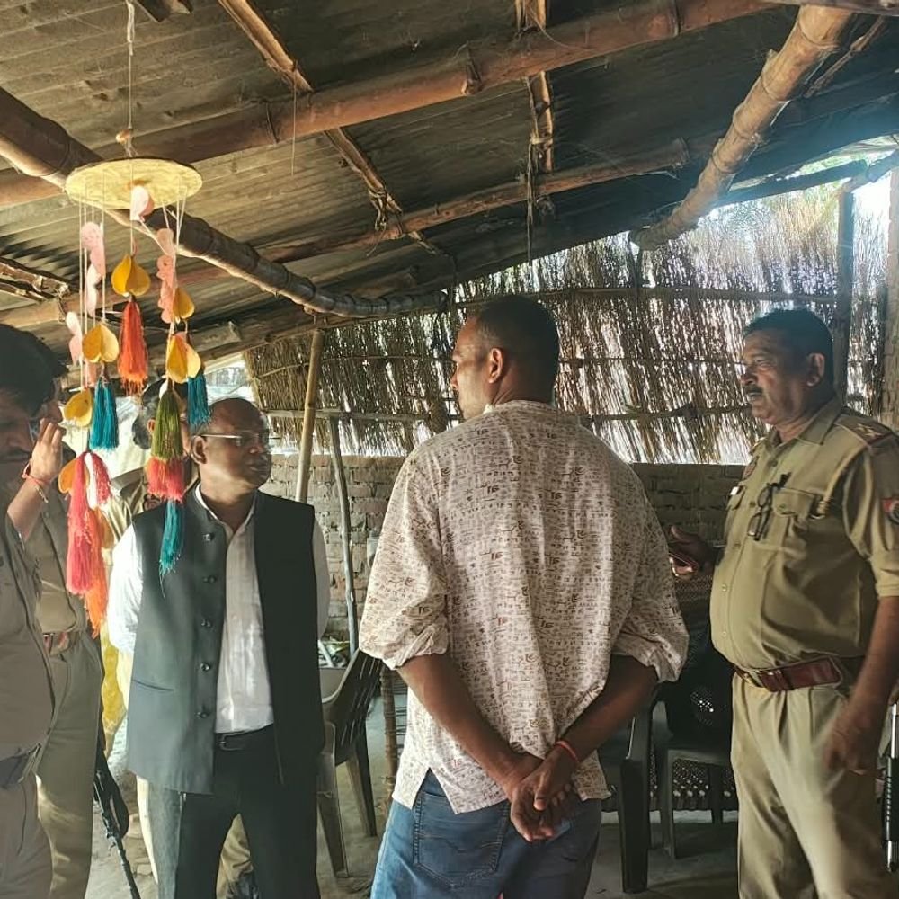 आजमगढ़ में प्रेमिका से मिलने गए प्रेमी की मौत:मामले की छानबीन में जुटी पुलिस, प्रेमिका को लिया हिरासत में