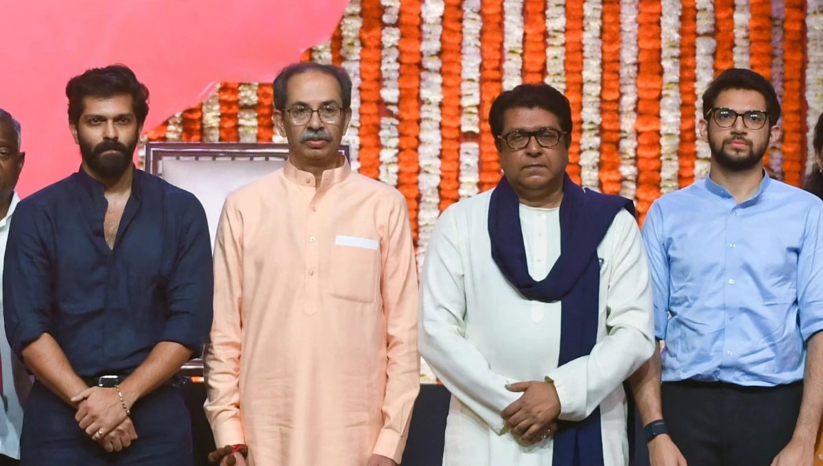 मुंबई प्रदर्शन के बाद आदित्य-अमित ठाकरे पर प्राथमिकी, 25 लोगों पर कार्रवाई!