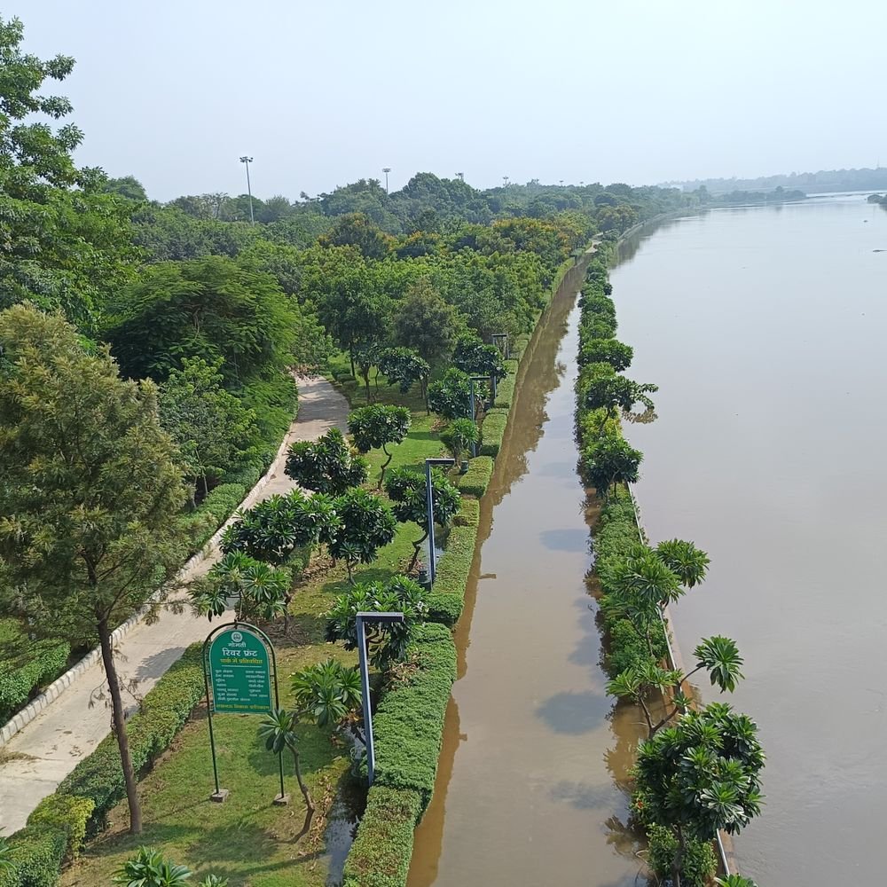 लखनऊ में दिन में मौसम साफ:रात दिन की अपेक्षा गर्म, अक्टूबर से दिसंबर तक सामान्य से अधिक गर्म रहेगा मौसम