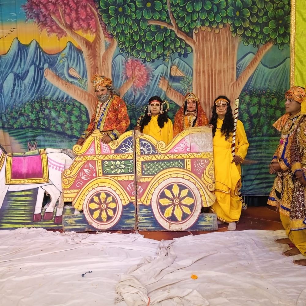 रामपुर में रामलीला मंचन आयोजित:दशरथ मरण प्रसंग देख दर्शक रोए, भरत मिलाप से मिला प्रेम संदेश