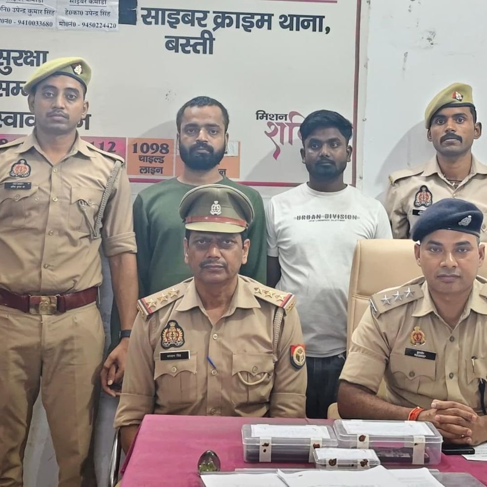 साइबर ठगी के लिए बैंक खाते-एटीएम देने वाले 2 गिरफ्तार:चीन से जुड़े टीटी पे ग्रुप के जरिए रकम भेजते थे, I4C की जांच में खुलासा