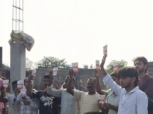 लखनऊ के डाकघर में घोटाला, लाखों का गबन:36 गांवों के लोगों का खाता है, बचत के साथ सुकन्या खातों से भी पैसे गायब