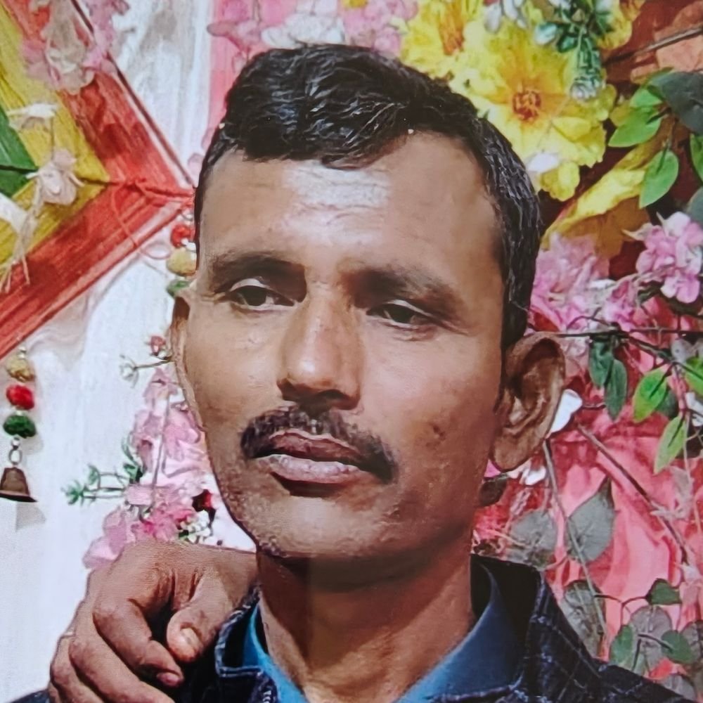 सबमर्सिबल ठीक करते समय युवक की करंट से मौत:सेन पश्चिम पारा मे पड़ोसी के घर हुआ हादसा, दो बच्चे हुए बेसहारा