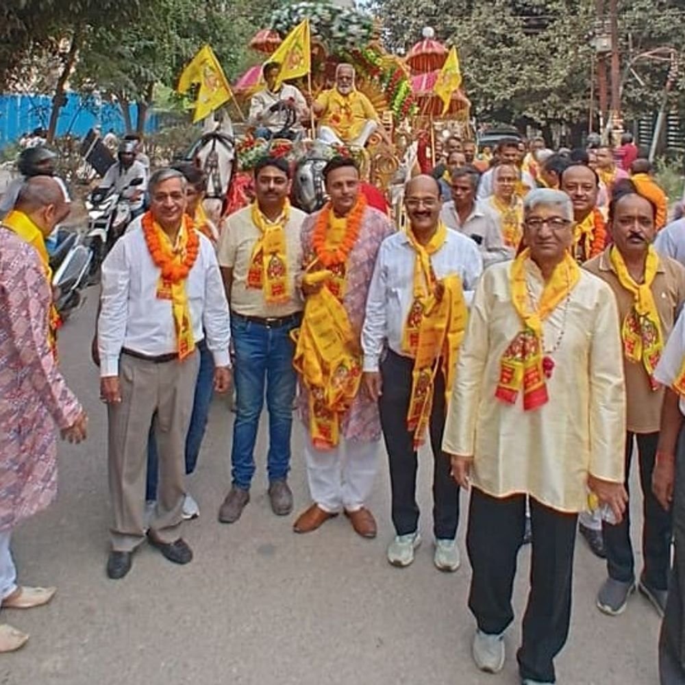 गाजियाबाद में अग्रसेन जयंती पर शोभायात्रा:समग्र अग्रवंश परिवार ने निकाली रैली, सामाजिक एकता भाईचारे का दिया संदेश