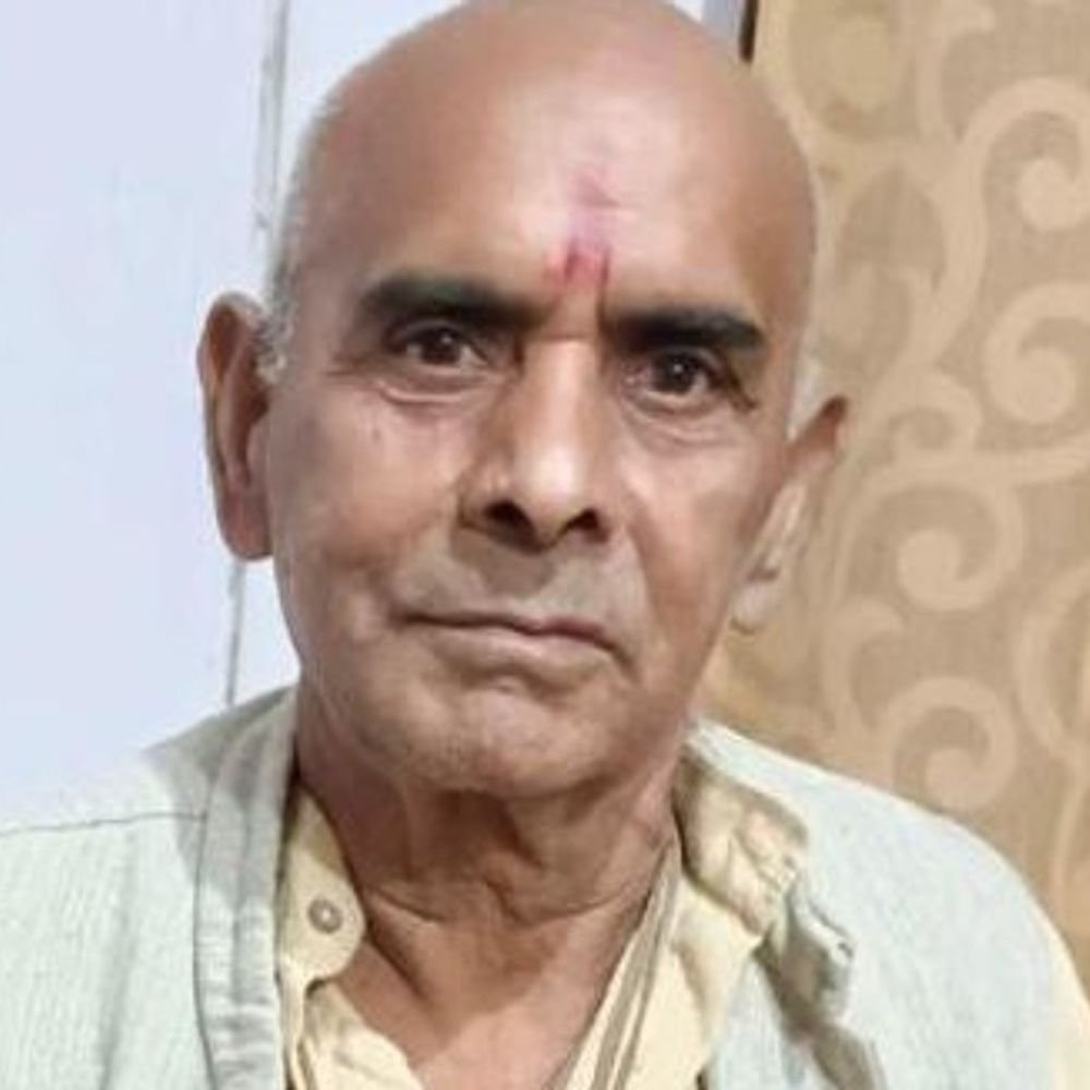 जौनपुर में बुजुर्ग की पीट-पीटकर हत्या:खेत की जुताई को लेकर पट्टीदारों से विवाद, गांव में पुलिस तैनात