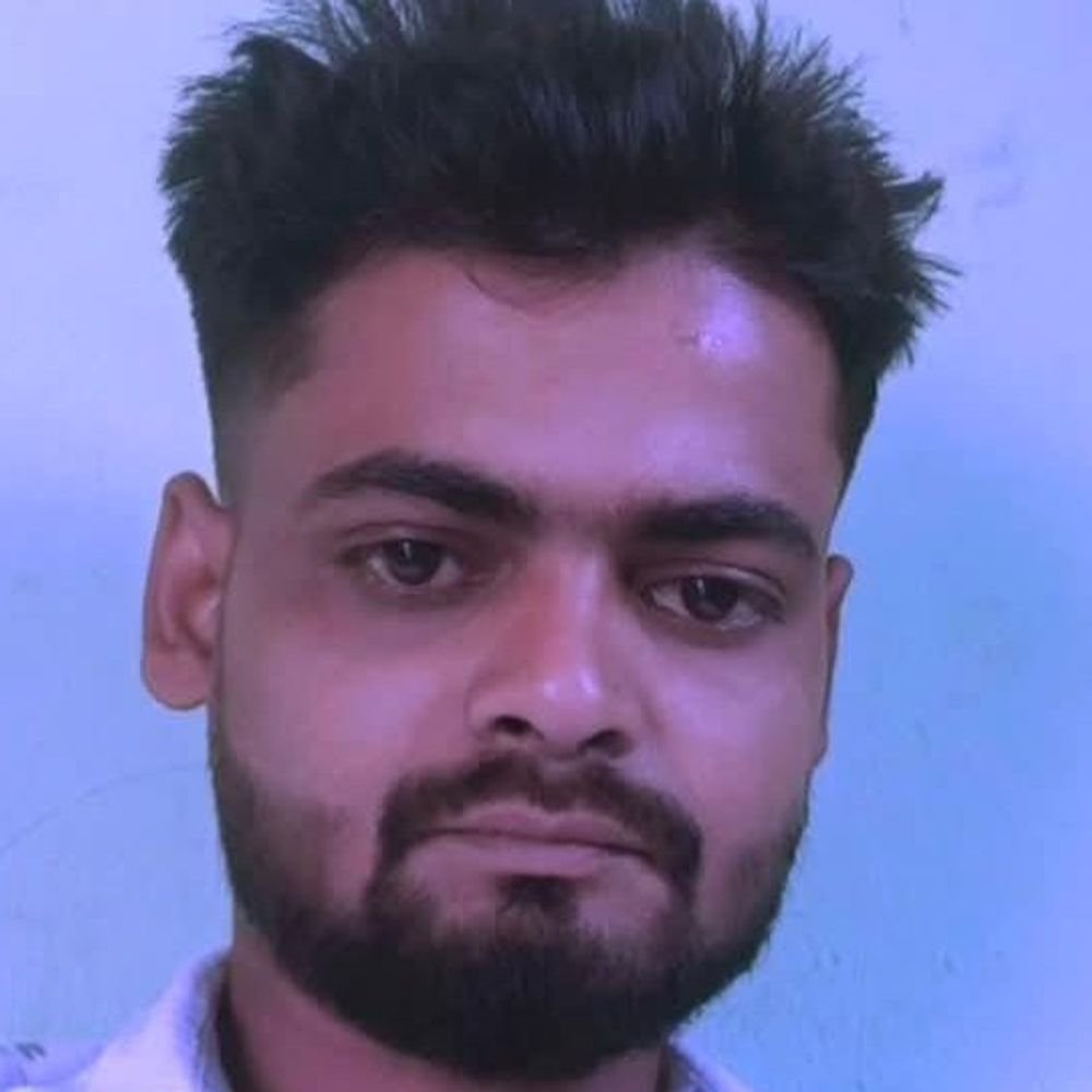 ओमान में ड्रोन हमले के बाद देवरिया के वीरबहादुर लापता:परिजनों ने विदेश मंत्रालय से मांगी मदद, पेट्रो डॉल्फिन टैंकर पर काम करते थे