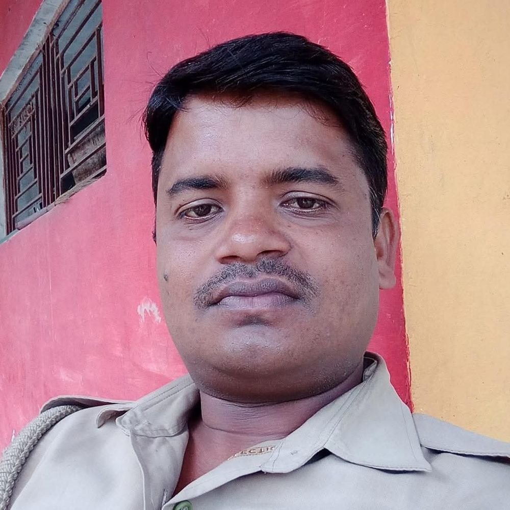 सीतापुर में होमगार्ड की मौत, पोस्टमार्टम में सड़क हादसा निकला:सिर में चोट और पसलियां टूटी मिलीं, कई घंटे सड़क किनारे पड़ा रहा शव