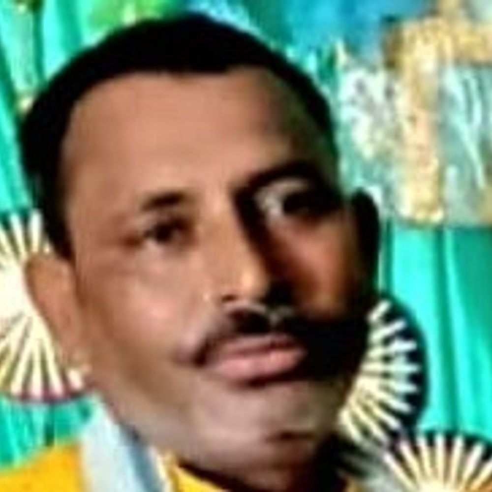 अज्ञात वाहन की टक्कर से बाइक सवार किसान की मौत:फतेहपुर में निमंत्रण से लौटते समय कोर्राकनक मार्ग पर हुआ हादसा, पुलिस जांच में जुटी