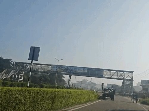मेरठ में दिन में धूप, सुबह-शाम ठंडक:32.5 डिग्री पहुंचा पारा, वायरल और एलर्जी के मरीजों बढ़ी