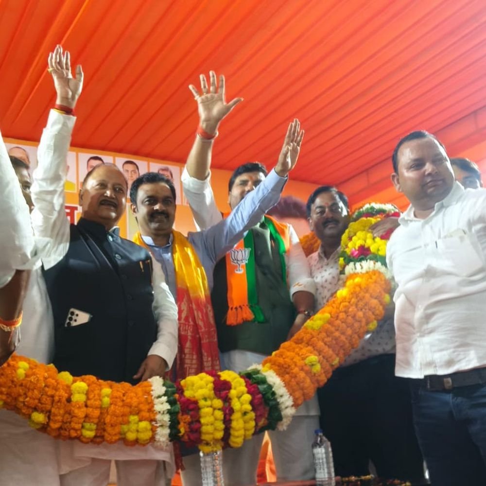 धरना-प्रदर्शन और रैली से सरकारें नहीं बदलतीं:जौनपुर में केंद्रीय मंत्री का विपक्ष पर हमला, बोले- 2027 में फिर बनेगी भाजपा सरकार