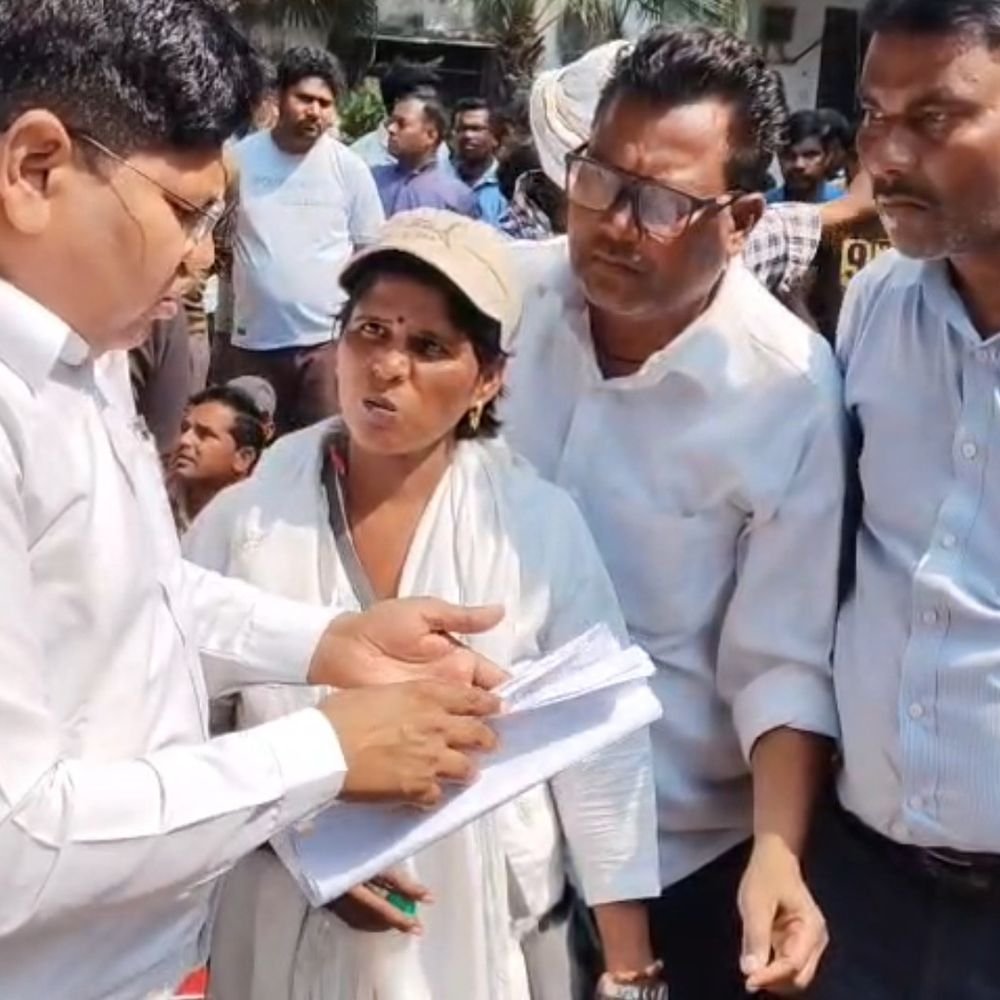 सफाई कर्मचारियों का वेतन 13 से बढ़कर 15 हजार होगा:नगर आयुक्त ने काम पर लौटने की अपील की, कंपनी से हुई बात