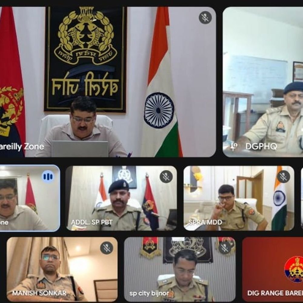 त्योहारों पर जोन में एक्टिव रहेगी कम्युनिटी और डिजिटल पुलिसिंग:एडीजी के सख्त निर्देश- समाज के संभ्रांत लोगों से लगातार संवाद रखें अधिकारी