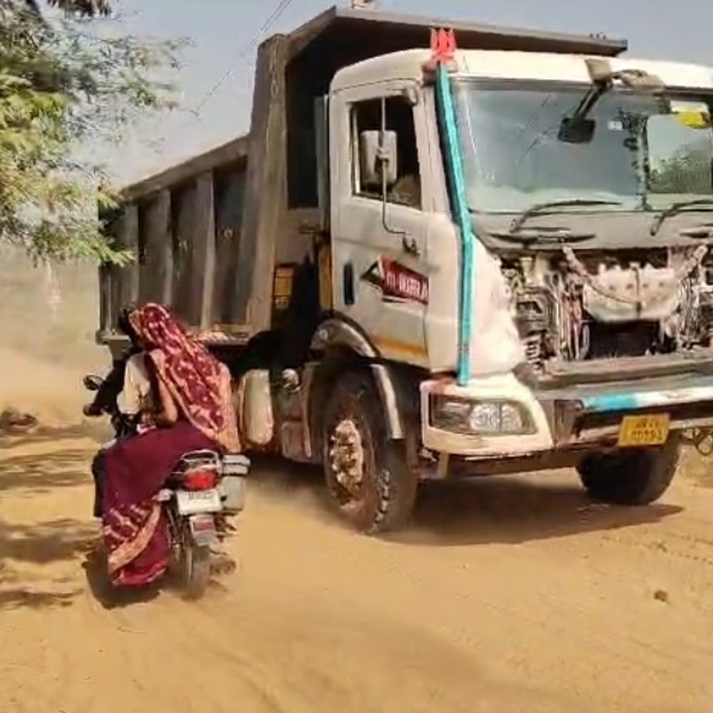 अयोध्या में तीन दिन तक नहीं चलेंगे डंपर:SDM ने मरम्मत के दिए निर्देश, दैनिक भास्कर की खबर के बाद प्रशासन सख्त