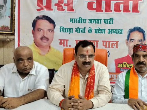 'आज कॉकरोच, कल सुअर या मक्खी पार्टी बनेगी':राज्यसभा सांसद बोले- सपा इतनी बदनाम कि अखिलेश नाम लेने से बच रहे